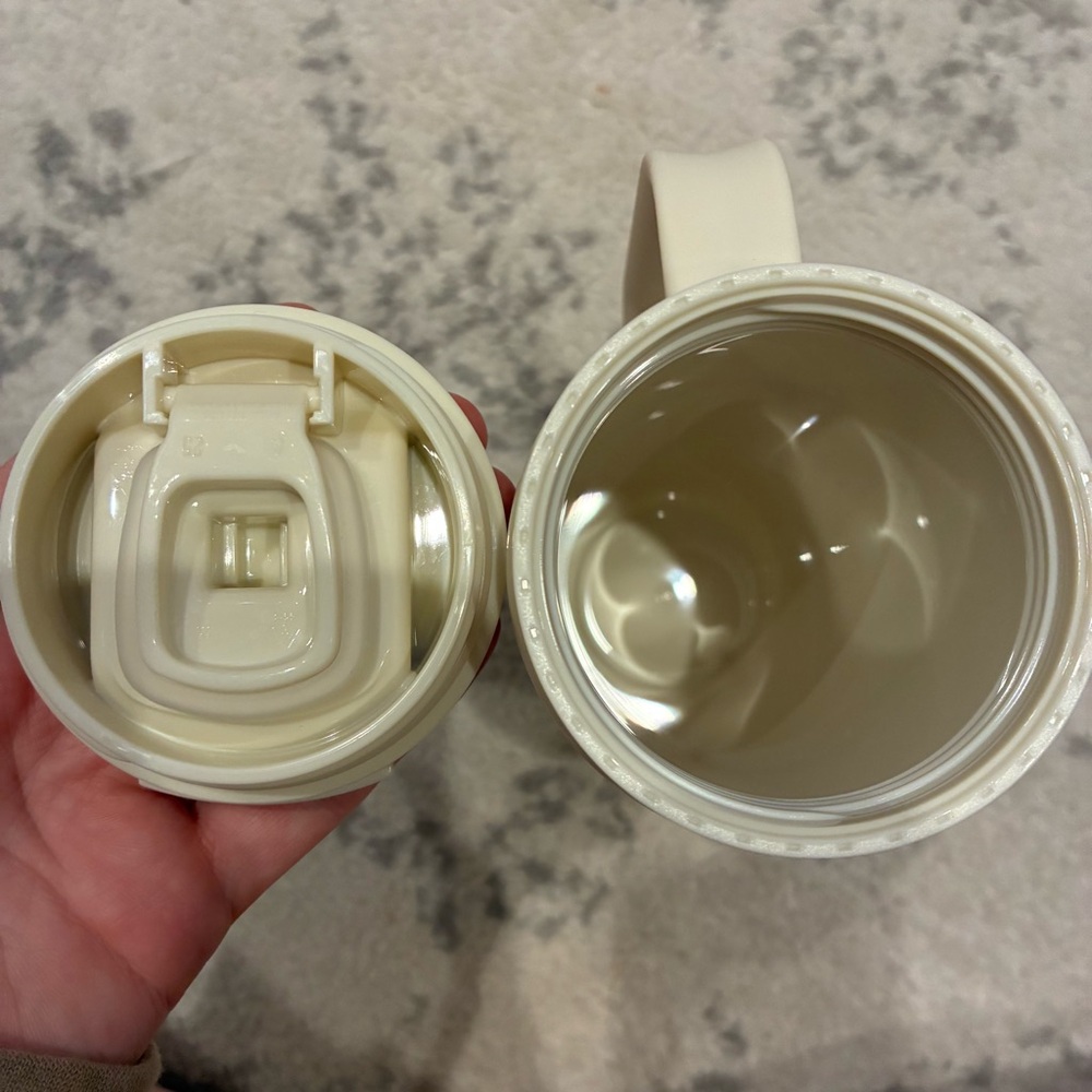 Starbucks 2025 Fall Matte White Tumbler - Picture 2 of 10